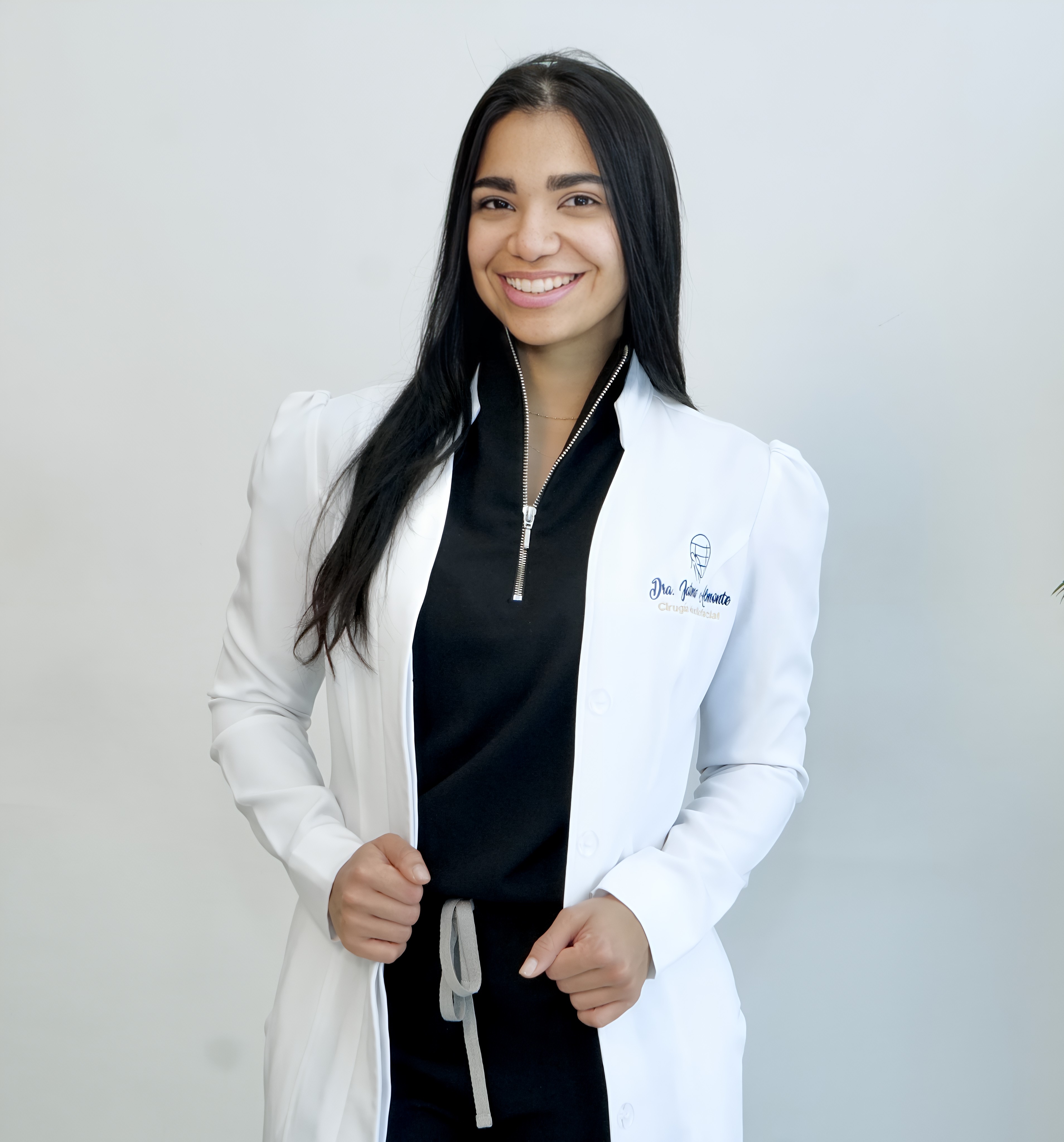 Dr. Jatnna Almonte